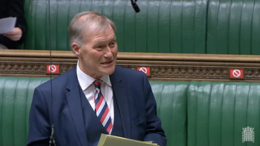 Sir David calls for a statue of the late Dame Vera Lynn